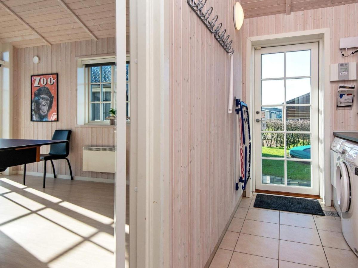 10 Person Holiday Home In Ansager Eksteriør billede